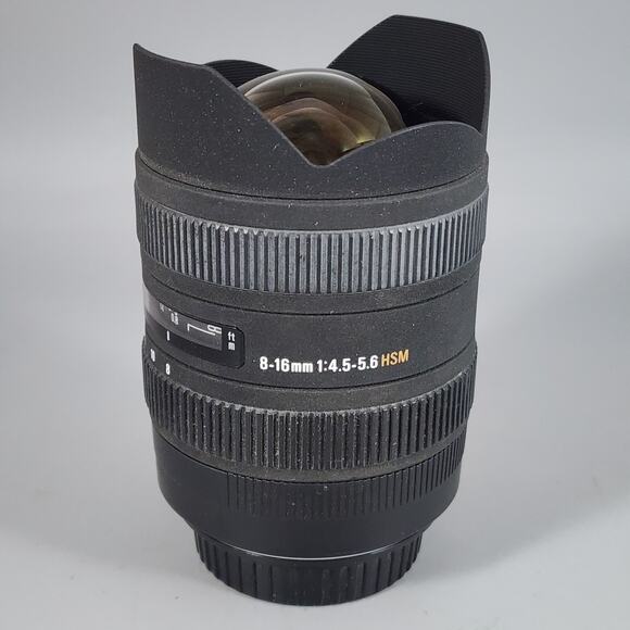Sigma 8-16mm f/4.5-5.6 DC HSM FLD AF Lens for APS-C sized Canon w/UV Filter - Picture 5 of 8